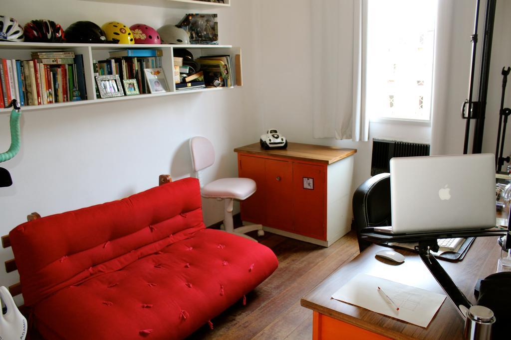 Apartamento Em Rua Sem Saida No Leme Rio de Janeiro