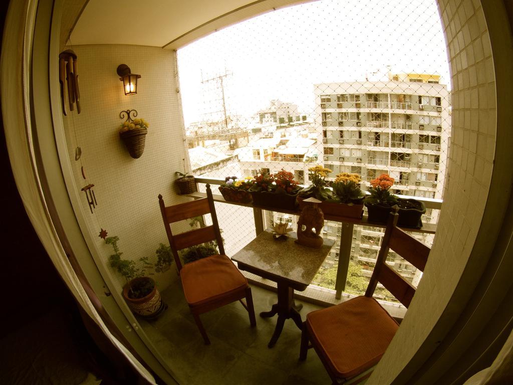 Apartamento Em Rua Sem Saida No Leme