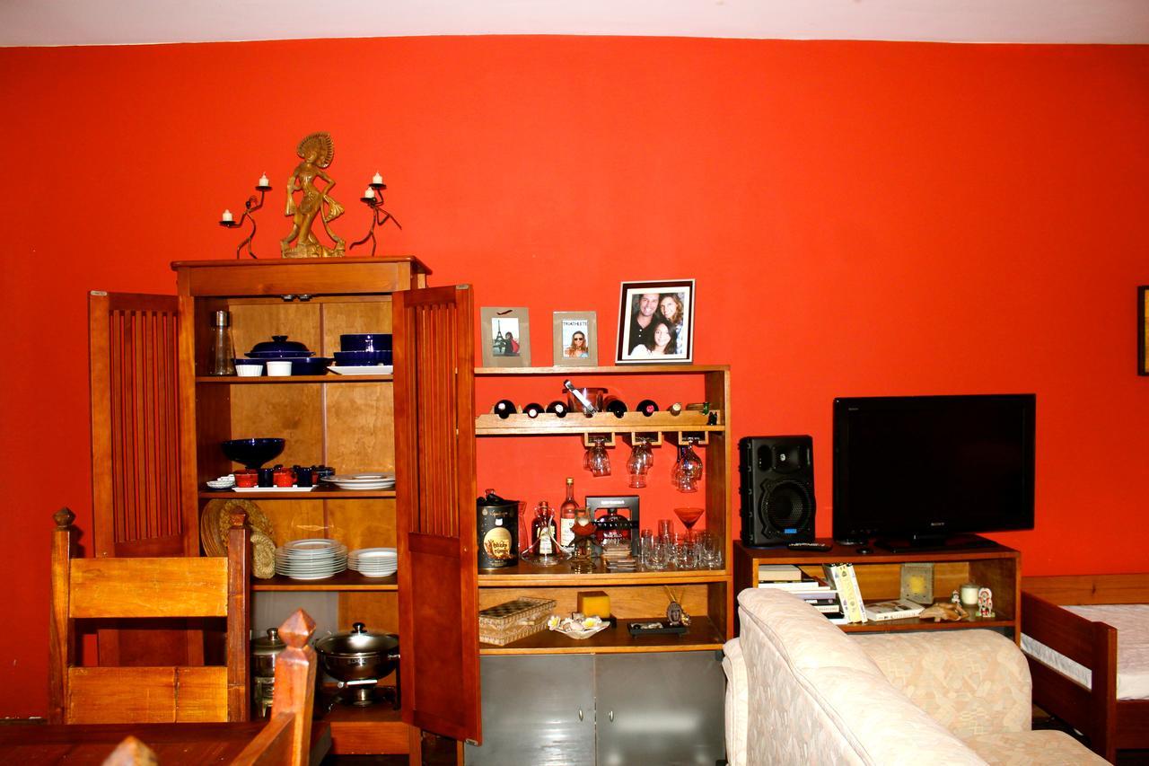Apartamento Em Rua Sem Saida No Leme Apartamento